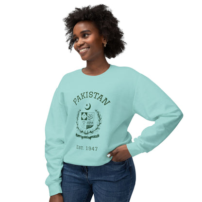 Pakistan Pride Crewneck Sweatshirt — Pakistan Emblem Graphic