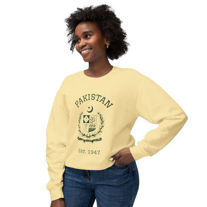 Pakistan Pride Crewneck Sweatshirt — Pakistan Emblem Graphic
